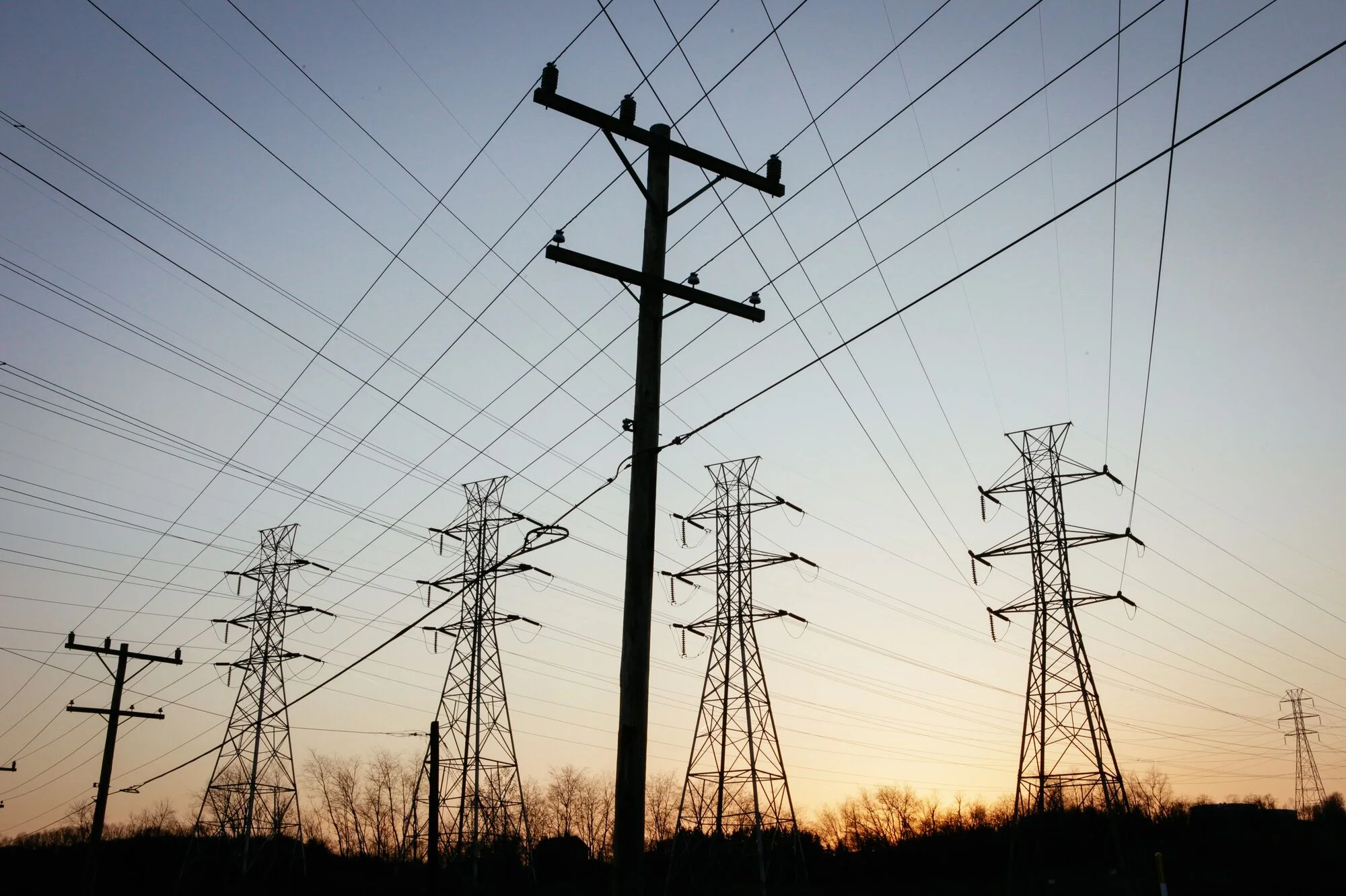 Electricity Rates Expected to Rise Amid Summer Heat and Election Campaigns